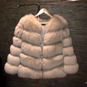 Short fox fur jacket